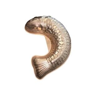 Fish Mold Metal Mirro Aluminum Cake Jelly Desserts USA 5 1/2 cups Vintage